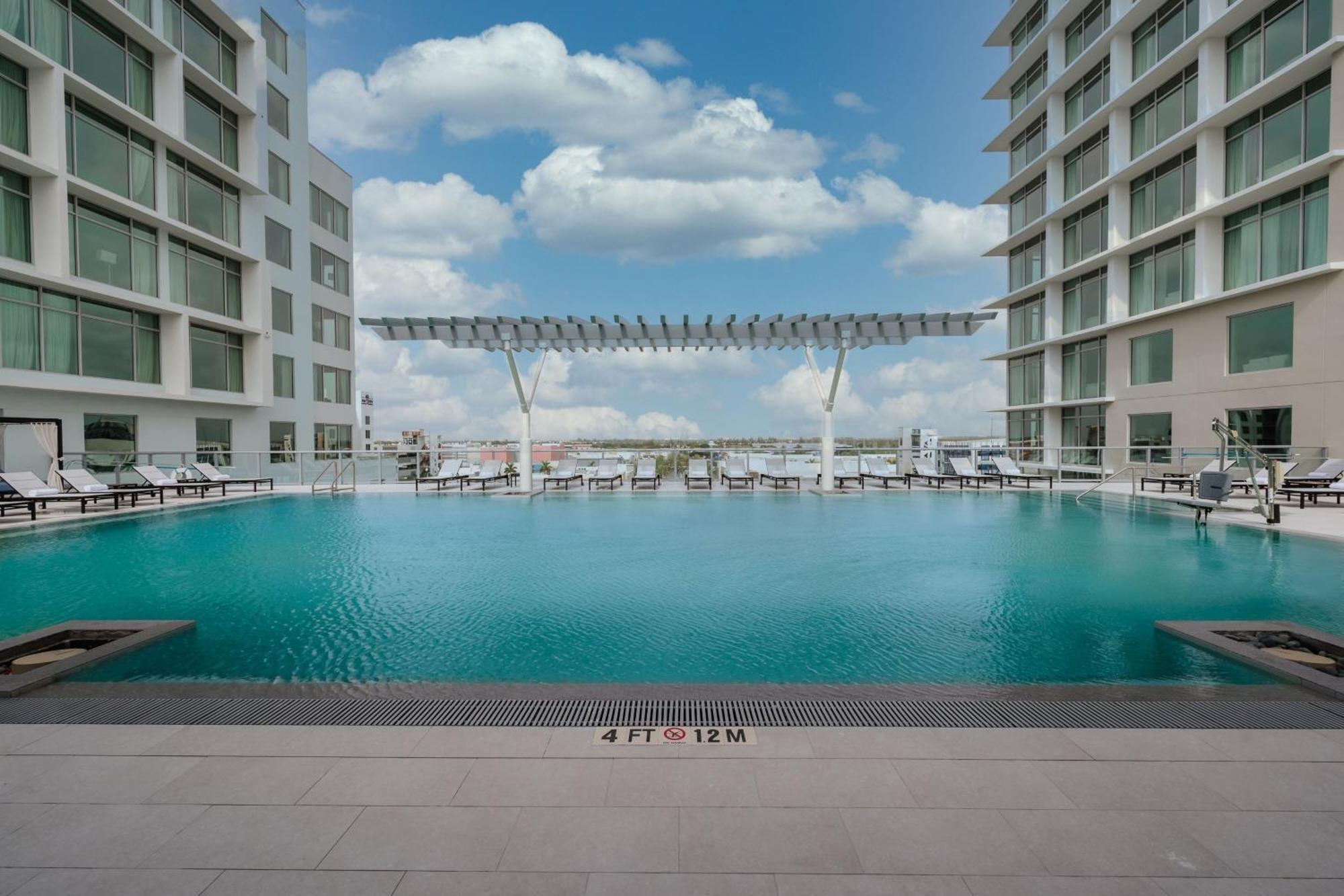 Marriott Fort Lauderdale Airport Dania Beach Buitenkant foto